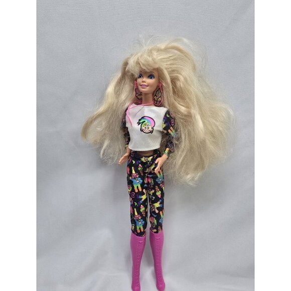 Vintage 1992 Mattel Troll Barbie Doll in Outfit & Earrings - Picture 11 of 11